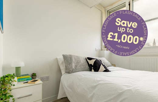 Silver En Suite City View
